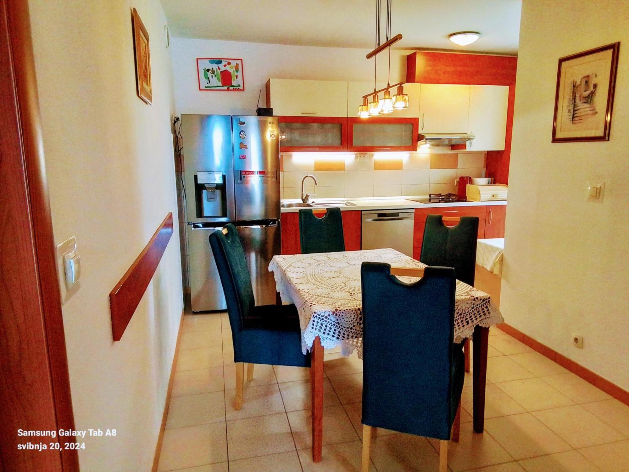 Apartment Vlatka Split Zewnętrze zdjęcie